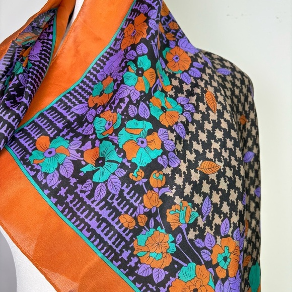 Vintage 80s 90s Square Silk Scarf Houndstooth Autumn Fall Leaves Rose Floral - Picture 2 of 14